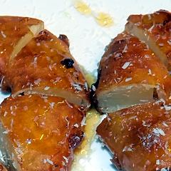 Gebackene Ananas mit Honig